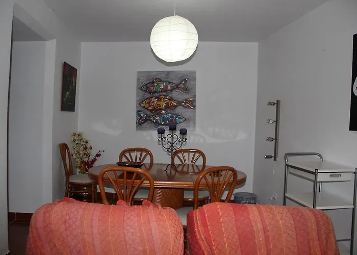 Andar Com Jardim E Estacionamento 4*