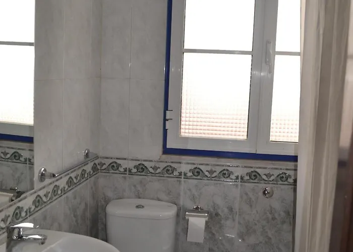 Andar Com Jardim E Estacionamento Affittacamere 4*