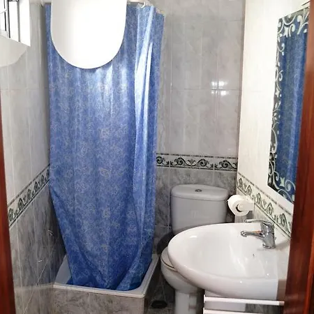 Guest house Andar Com Jardim E Estacionamento *